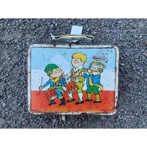 Vintage Metal Lunchbox Drummer Boys Patriotic Colonial Americana Tin 1960s Rusty